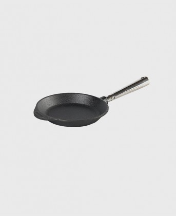 Stekpanna 18 cm med stålhandtag